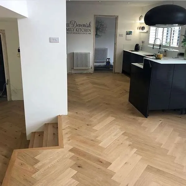 Chalfield-Herringbone Engineered-Multi-ply | Multi-ply 4mm | European Oak | Brushed/ Oiled